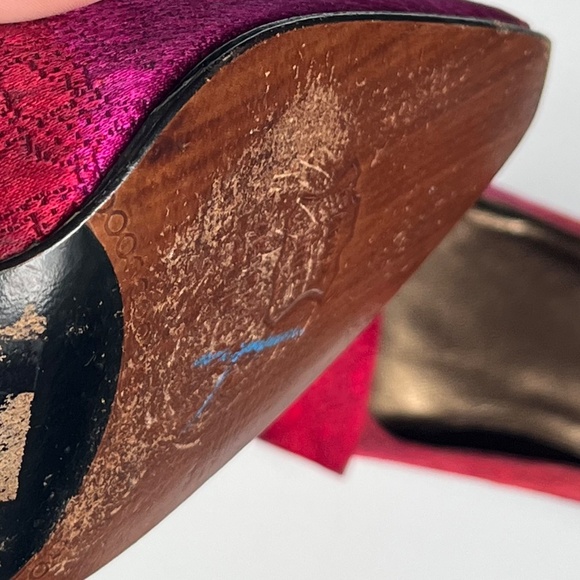 Stuart Weitzman Ombre Heels, Vintage Square Toe, Pink / Orange / Purple, 4.5 EUC - Picture 9 of 11